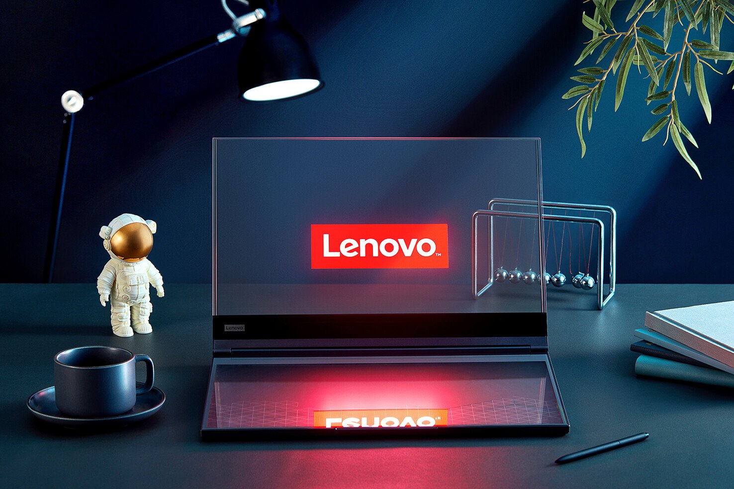 Lenovo تقدم الكمبيوتر المحمول ThinkBook ذو الشاشة الشفافة المميز